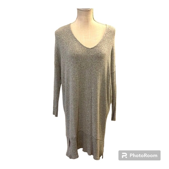 American Eagle Long Gray Sweater Size XS - Picture 1 of 8